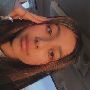 Meet your Posher, Ava